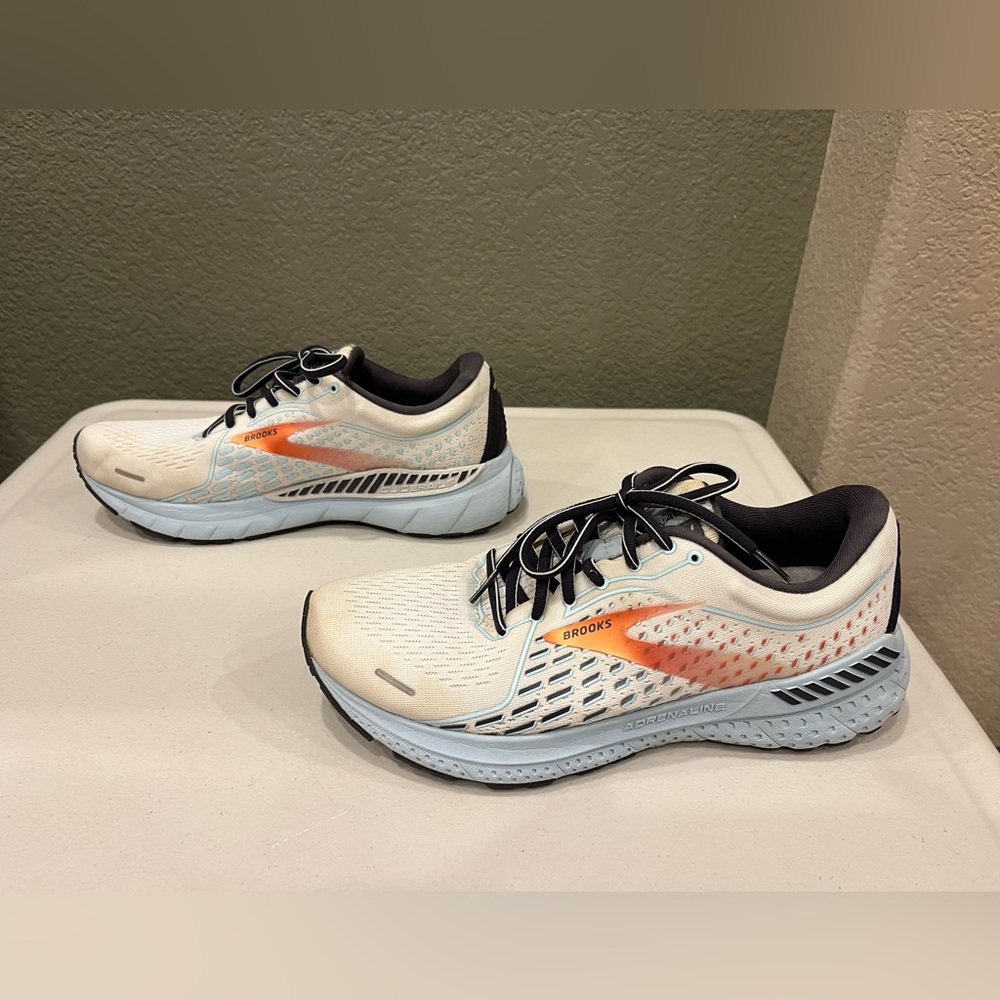 Brooks Adrenaline 21 White Blue Orange Running Shoes Sneakers Womens Size 10B - Picture 2 of 9